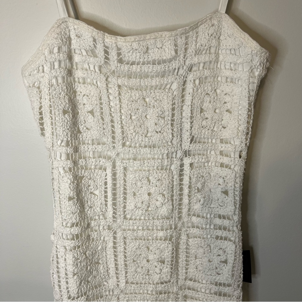 Lulus White Crochet Lace Mini Dress Size L NWT - Picture 2 of 8